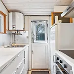 Amazing In With 3 Bedrooms, Sauna And Internet * Ebeltoft