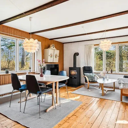 Σπίτι διακοπών Amazing In With 3 Bedrooms, Sauna And Internet Ebeltoft