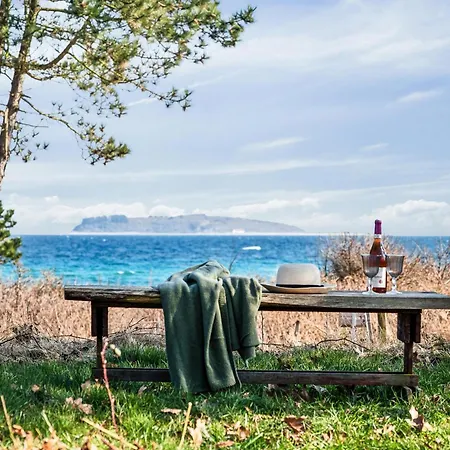 Σπίτι διακοπών Amazing In With 3 Bedrooms, Sauna And Internet